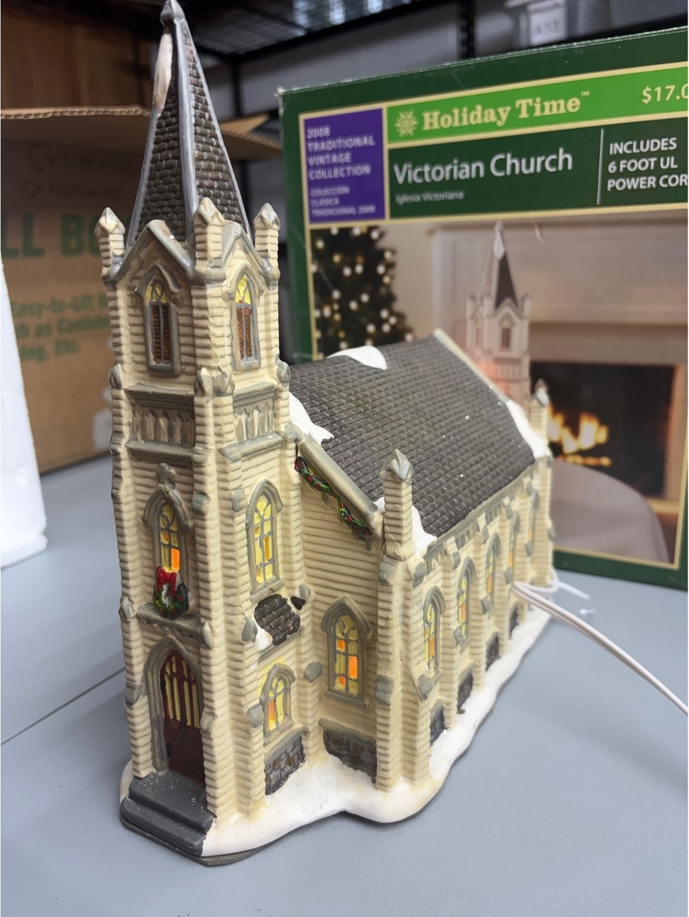 Holiday Time Victorian Church Tradional Collection Lighted Boxed & Cord 2009